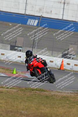 media/Nov-26-2022-Fastrack Riders (Sat) [[b001e85eef]]/Level 2/Session 3 Outside Turn 9/